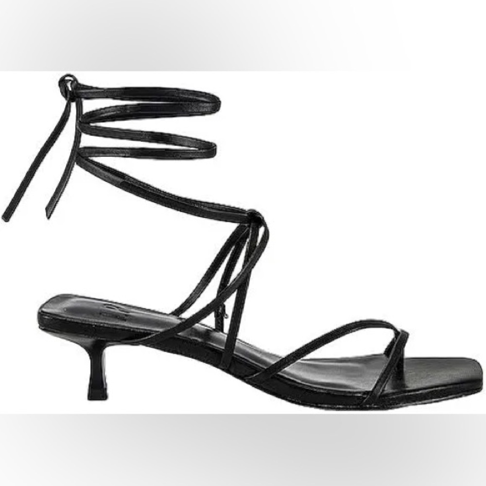 LPA Women’s Leather Carmella Heel Black Size 6.5 Resortwear Strappy Kitten Heel